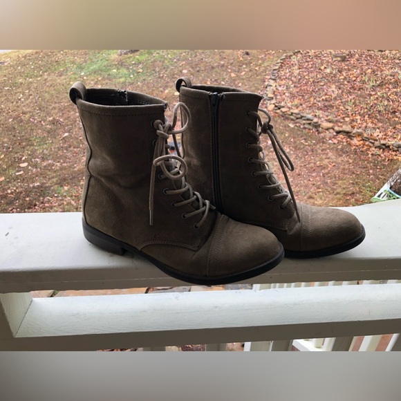 lace up fabric boots size 10 - Picture 10 of 11